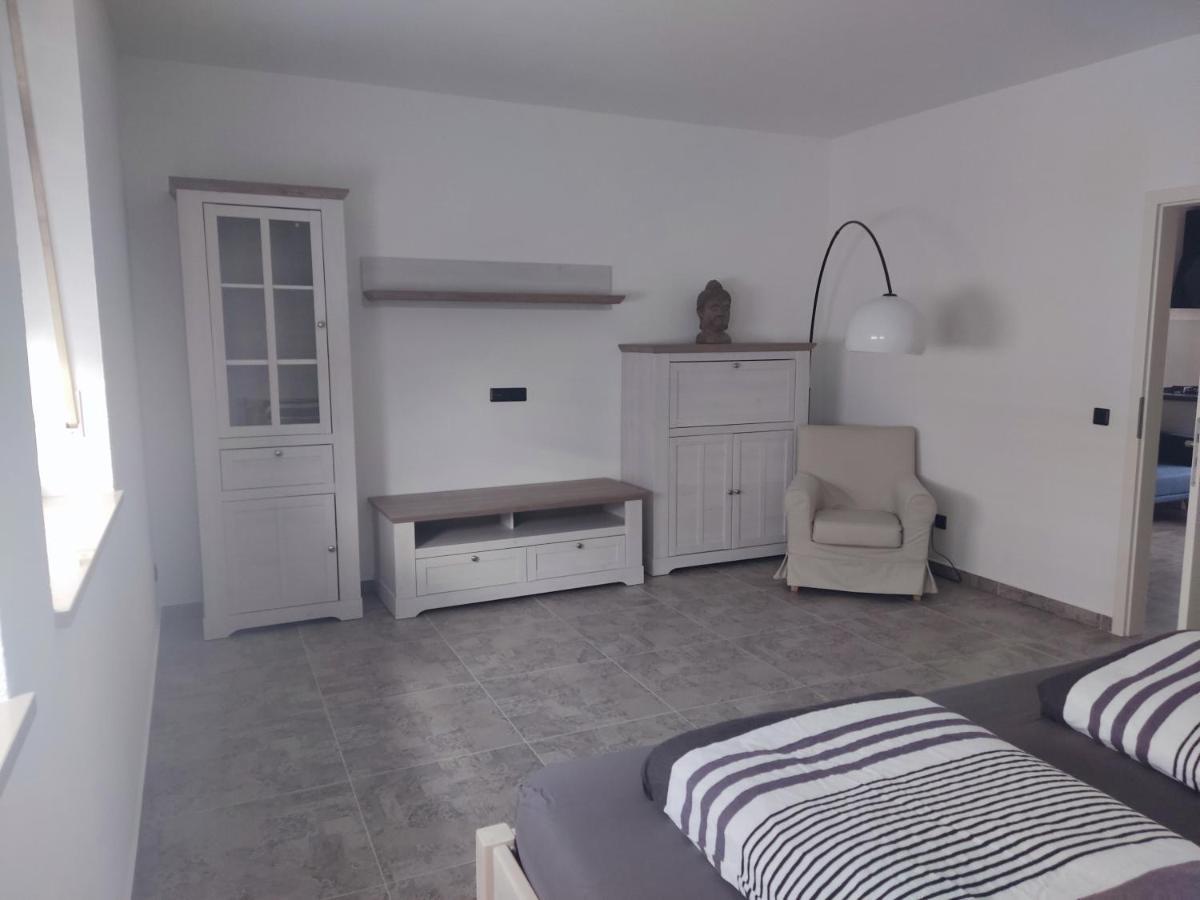 Ferienwohnung Am Kapellplatz อัลเทิตทิง ภายนอก รูปภาพ
